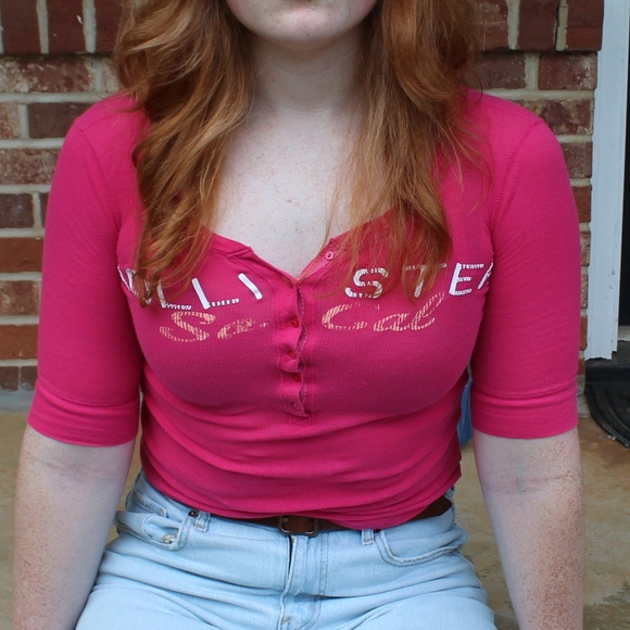 3/$20 Hollister So-Cal Pink Quarter Sleeve Tee Y2K - Picture 3 of 10
